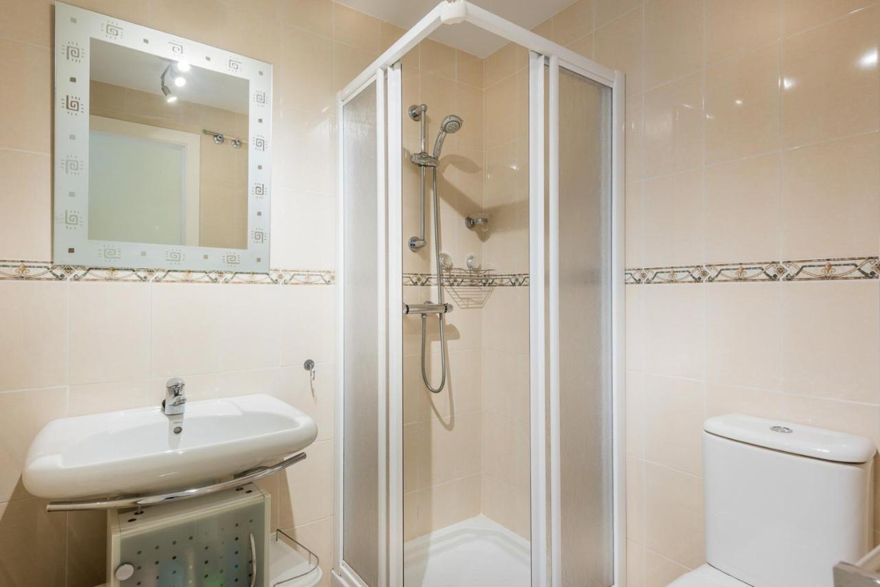 Wonderful Apartment 5 Minutes Flat Walk To The Centre Of La Cala De Mijas Esterno foto
